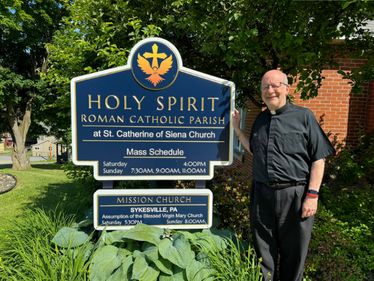 Monsignor Siefer at Saint Catherine of Siena Church